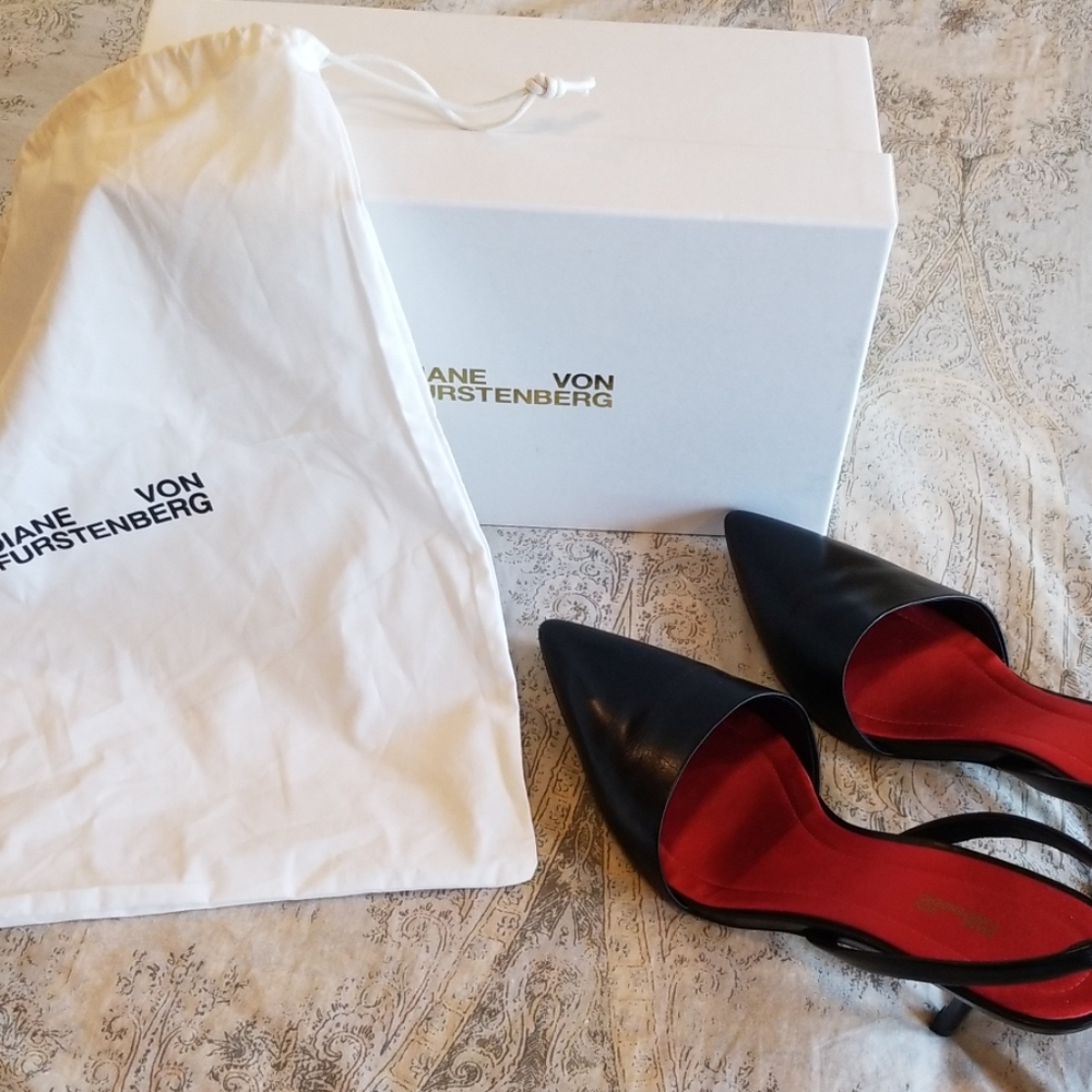 Diane Von Furstenberg Mortelle Pumps Heels